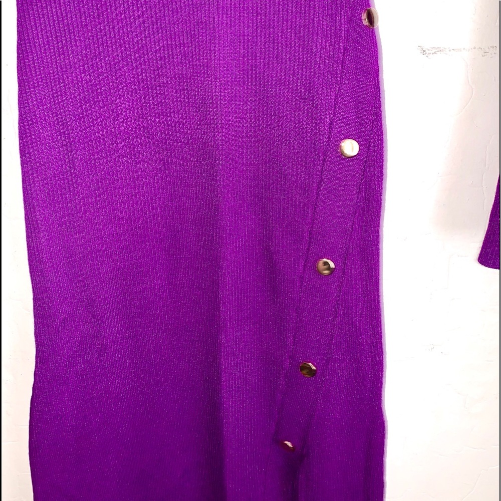 NEW SWEATER DRESS - Picture 3 of 4